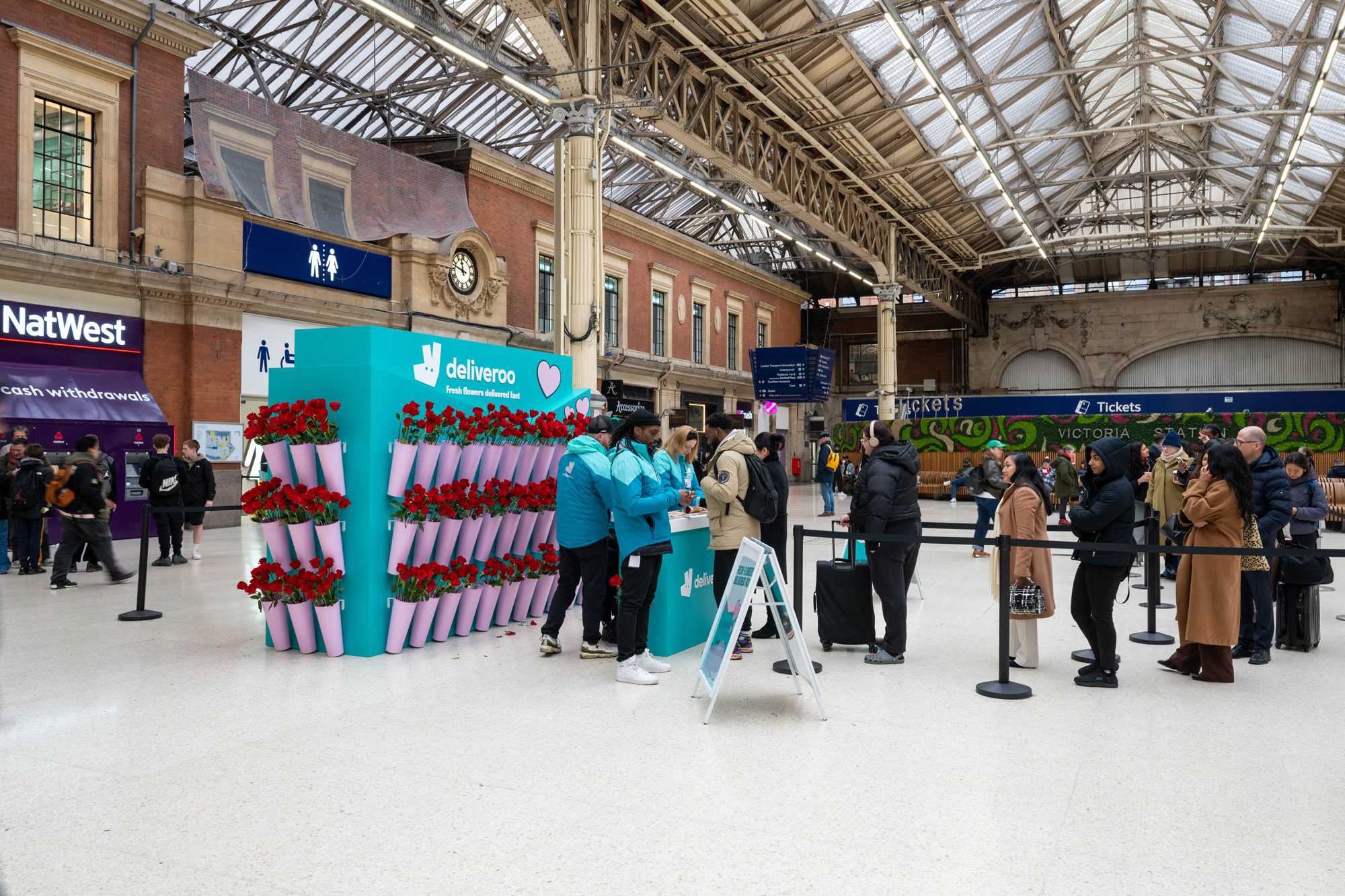 Deliveroo Valentine’s flower activation at Victoria Station