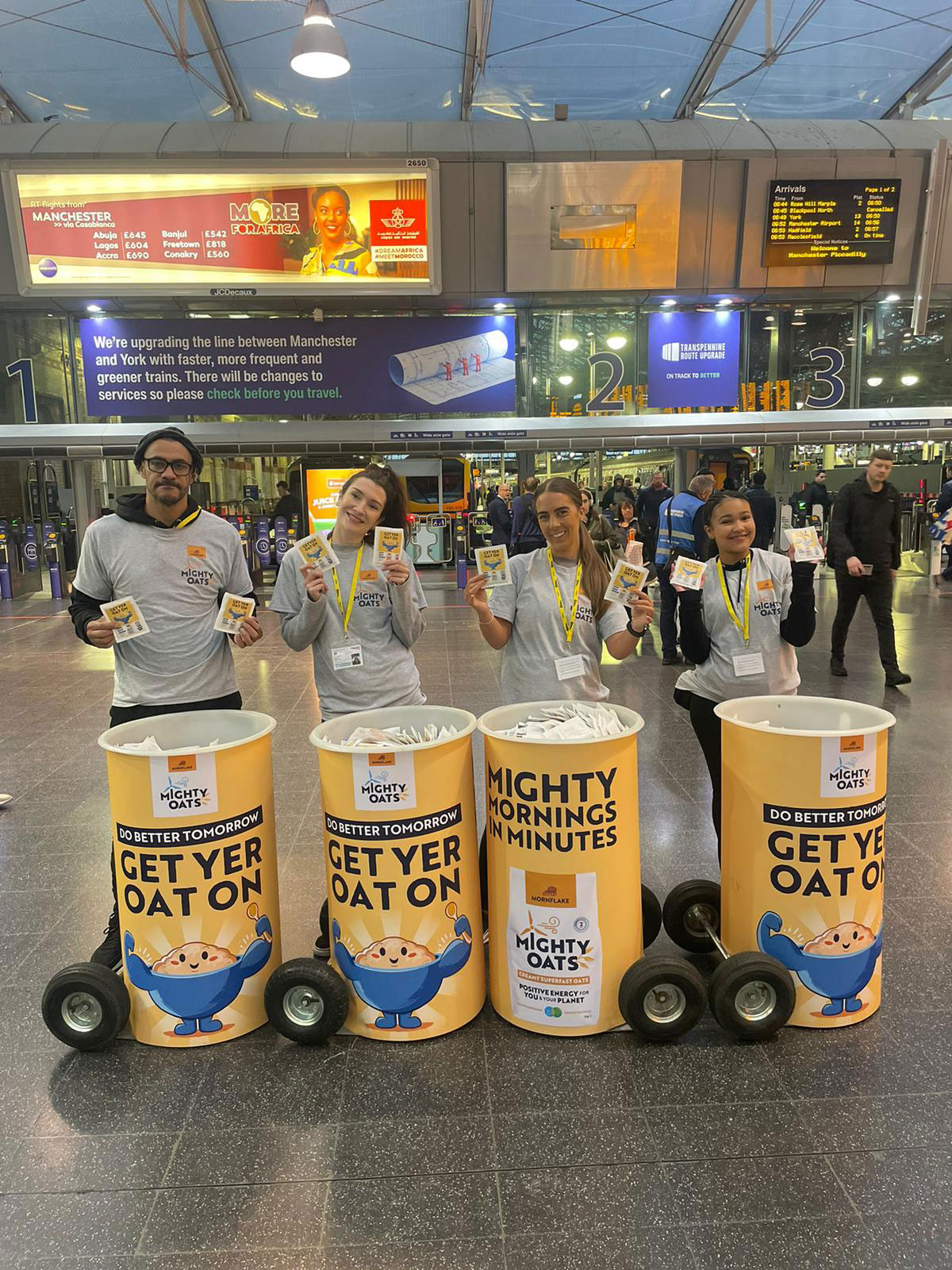 Mornflake Mighty Oats sampling at Manchester Piccadilly